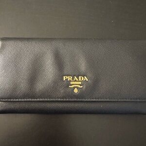 Prada Large Saffiano Black Wallet